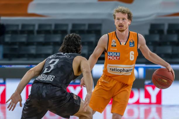 距离那场辉 距离那场辉