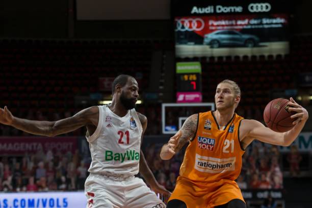 根据双方公 根据双方公